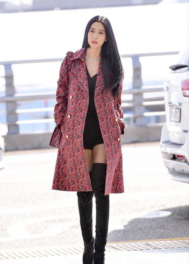 蛇蝎美人演变